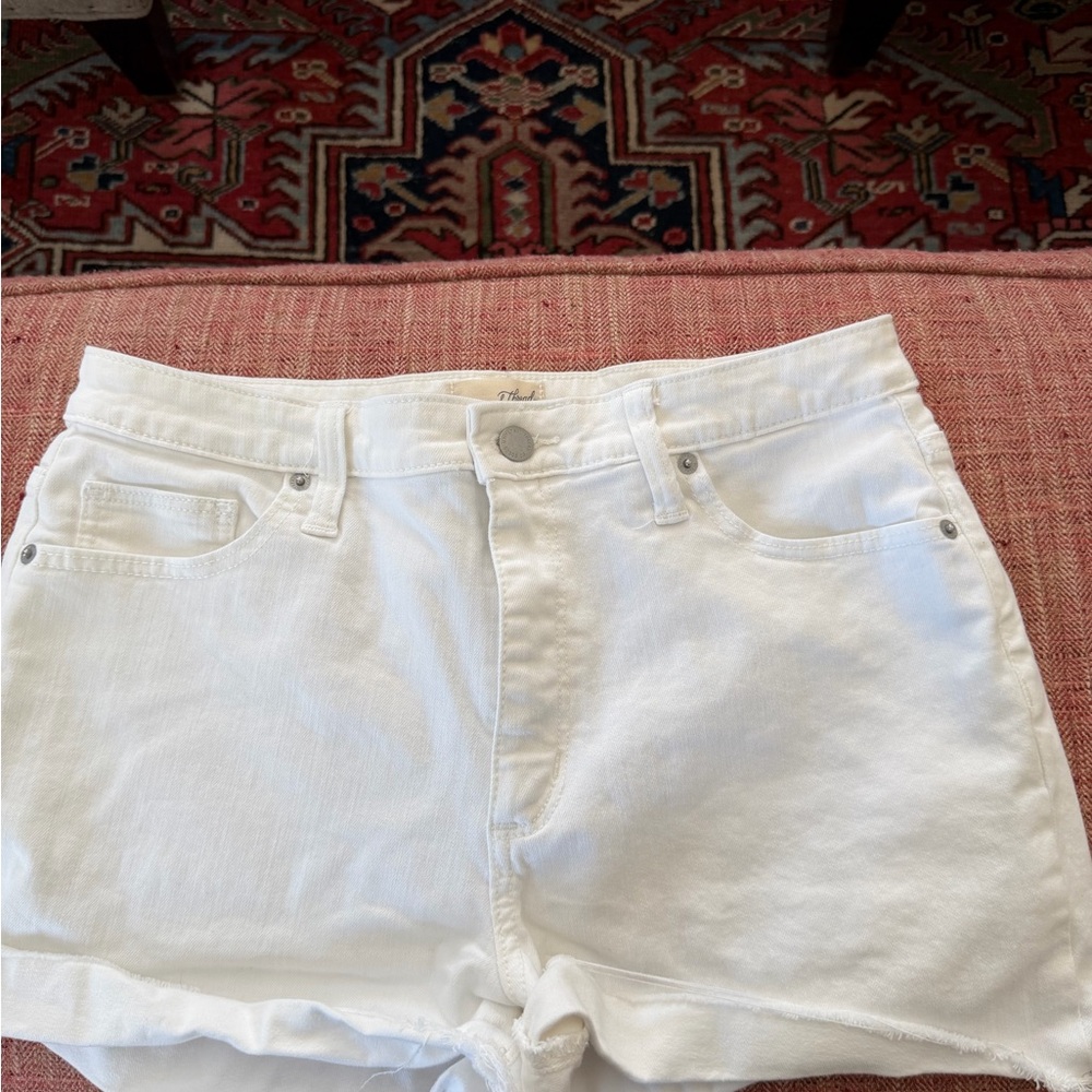 Universal Thread Women's White Jean Shorts